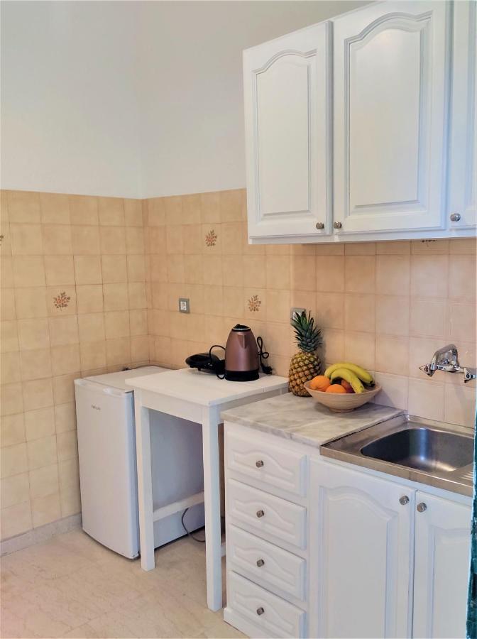Jo-Annes Apartments Kondókali Kültér fotó